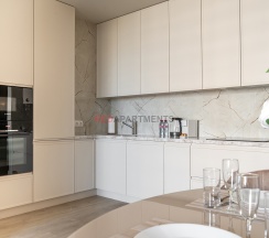 Квартира в Апартаменты на ул. Гагринская 3/8 (Линда), 95м²