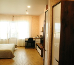 Двухместный номер с широкой кроватью и балконом в Озёрная