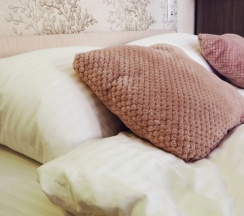 Студия Comfort с красивым видом из окна в Апартаменты RENtown Студия у Фонтана