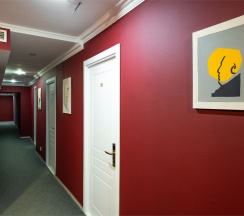 двухместный номер с двумя раздельными кроватями в Iq hotel