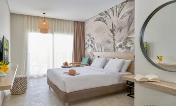 Двухместный номер Premium с видом на море двуспальная кровать в Three Corners Sunny Beach Resort