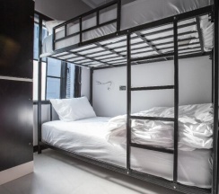 Семейный номер Standard в Jellybean The Blocks Hostel Sukhumvit 10