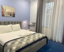 Номер с одной большой кроватью в Шерлок