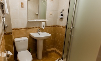 AMAKС Стандарт с двуспальной кроватью в Амакс Юбилейная