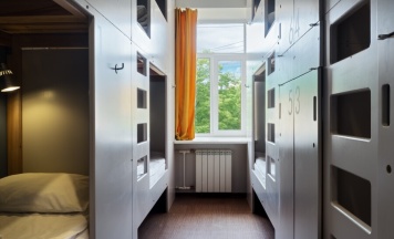 Стандарт 6-местный женский (№356) в Друзья Граффити