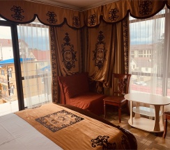 Делюкс с балконом в Stellar Hotels