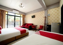 Трёхместный номер Deluxe в OYO 465 Krung Kao Traveller Lodge (Vaccinated Staff)