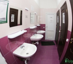 Койко-место в мужском номере на 6 человек в ХотелХот Красносельская