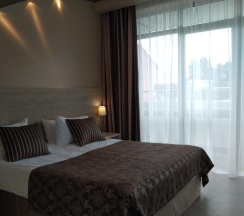 Номер комфорт улучшенный с 1 двуспальной кроватью (с завтраком) в Ac-hotel