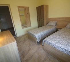 Двухместный номер со всеми удобствами в Kef