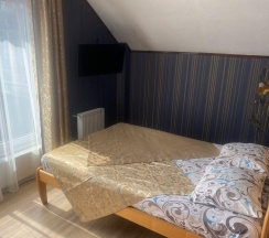 Номер полулюкс семейный в Диана