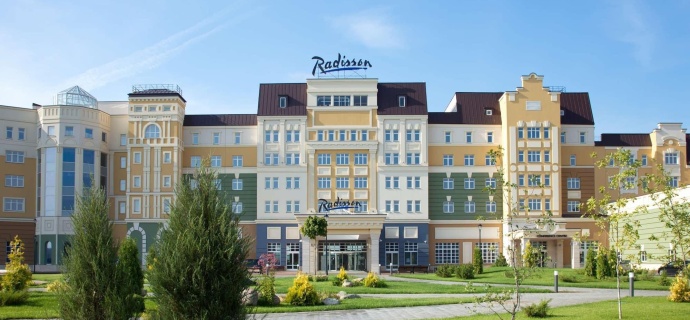 Вараксино: Курортный отель Radisson Resort Zavidovo