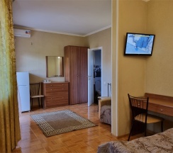 3-x местный с балконом в Райский уголок