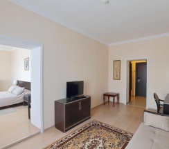 Номер люкс улучшенный в Мезонин