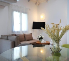 Коттедж c 1 комнатой в Georgia Villas