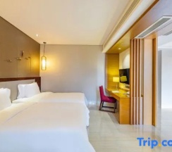 Люкс Deluxe с видом на реку в Sanya Phoenix Waterside Gloria Resort