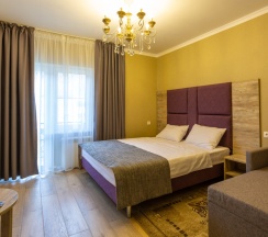 Двухместный номер Superior с балконом двуспальная кровать в Пирамида Архыза