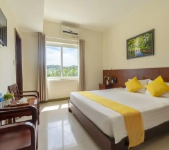 Номер Premier в KLC Holidays Phu Quoc Hotel