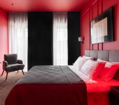 Двухместный номер Superior (двуспальная кровать) в Апартаменты Red room в NikolaevBuilding
