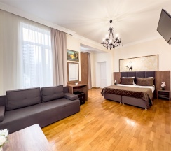 ДЕЛЮКС С БАЛКОНОМ в Империя by Viva Hotels Group
