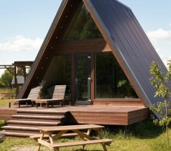 Дом (зелёный) с панорамным видом на лес в Casa Ruza
