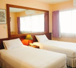 Люкс Hu Kwang с 2 комнатами в Birds and Bees Resort