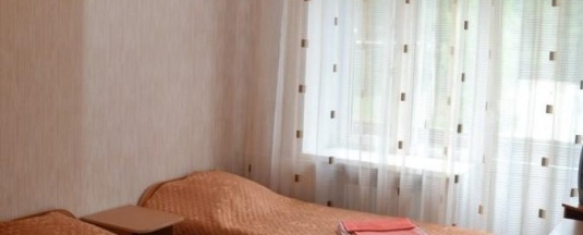 Кровать в 2-местном общем номере (с пансионом) в Надежда