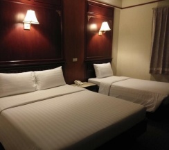 Двухместный номер Superior 2 отдельные кровати в Mido Hotel