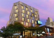 Четырёхместный номер Standard 2 отдельные кровати в Holiday Inn Express Bangkok Sukhumvit 11, an IHG Hotel