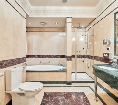 Семейный Люкс - 2 спальни и гостиная! в Taleon Imperial Hotel