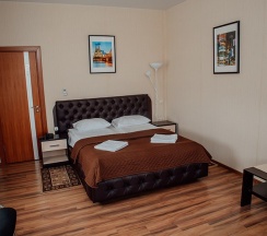 Стандартный номер с балконом в Brothershotel.ru