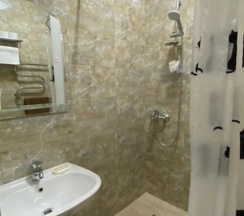 Апартаменты c 1 комнатой с балконом в Квартира на Кувшинок 7к1 24