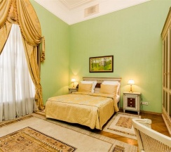 Номер стандарт с 1 двуспальной кроватью в Petroff Palace