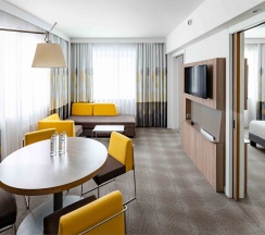 Номер Люкс - с двуспальной кроватью в Novotel Москва Киевская