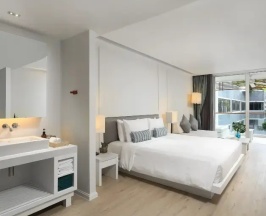 Трёхместный номер DayLight в Nap Patong