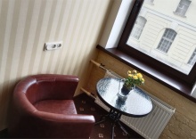 Апартаменты с просторной спальней, обеденной зоной и балконом в My Favourite Garden Hotel