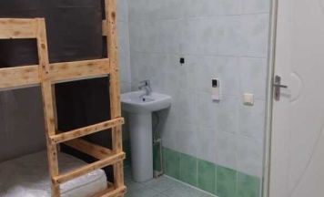 Кровать в общем номере (мужской номер) рядом с пляжем в Рай