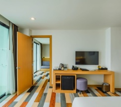Четырёхместный номер Connecting Deluxe в The Lunar Patong