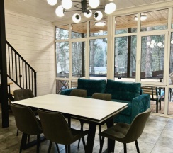 Вилла Deluxe с 3 комнатами с красивым видом из окна в Baza les