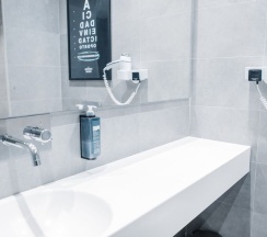 Кровать в общем номере (женский номер) в The Central House Porto Ribeira - Hostel