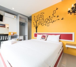 Двухместный номер Standard с балконом двуспальная кровать в Slowlife Beach - Hostel