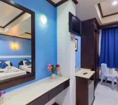 Двухместный номер Deluxe двуспальная кровать в Hotel Grand Orchid Inn