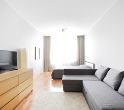Однокомнатные апартаменты у метро 17 этаж (106) в Rooms-ekb