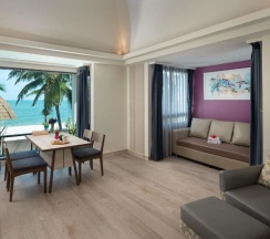 Вилла рядом с пляжем в Springfield at Sea Resort & Spa