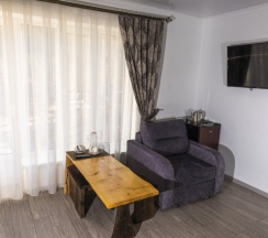 Семейный люкс в Emerald