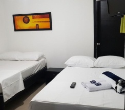 Четырёхместный номер Standard в Laureles Home