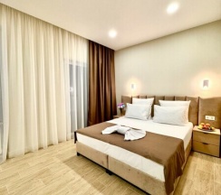 Улучшенная двухместная комната в Deus