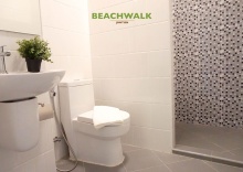 Двухместный номер Superior с балконом двуспальная кровать в Beachwalk Jomtien