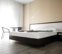 Номер люкс с 2 односпальными кроватями в Diamond Delux Hotel