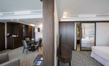 Люкс в Sheratonplaza Ufa Congress Hotel